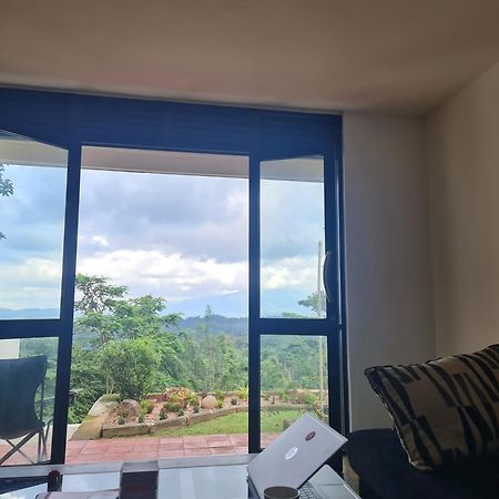 Hello Kandy Homestay Eksteriør billede