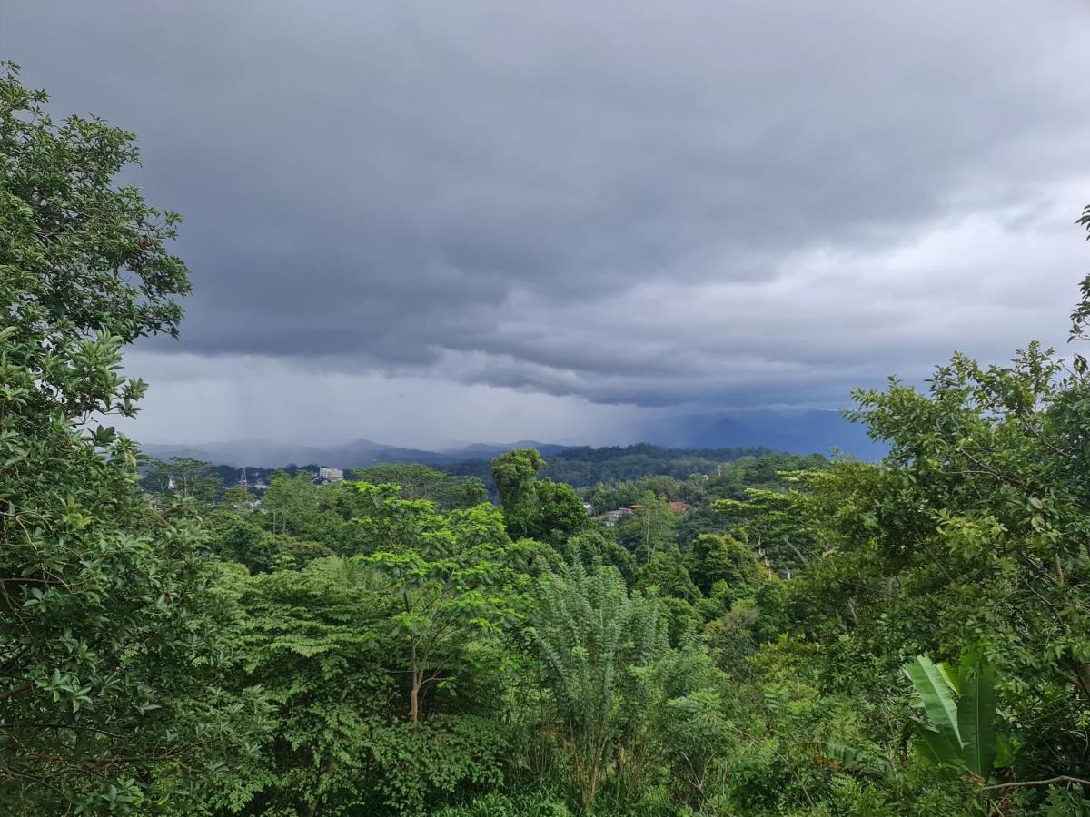 Hello Kandy Homestay Eksteriør billede