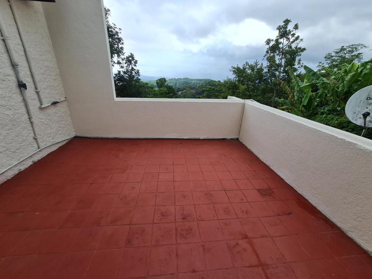 Hello Kandy Homestay Eksteriør billede