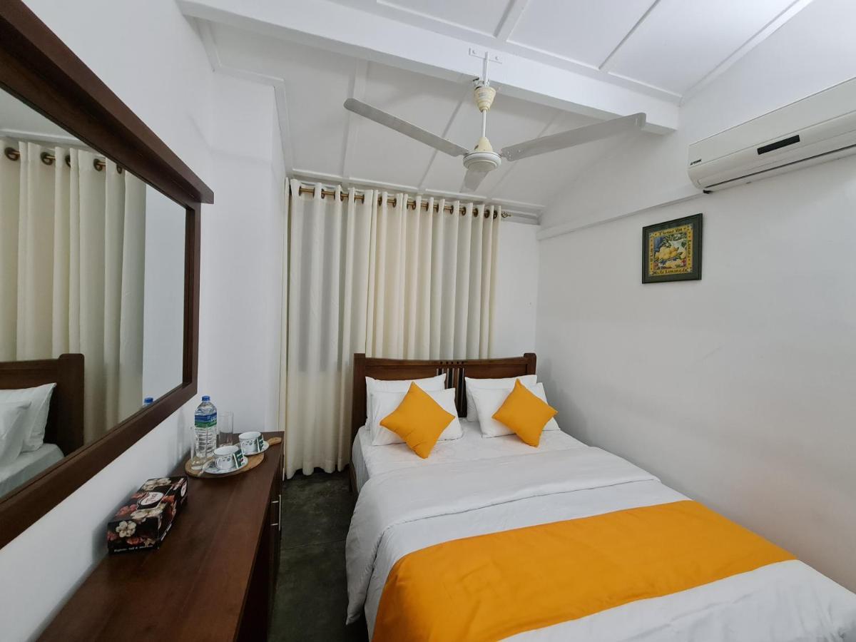 Hello Kandy Homestay Eksteriør billede