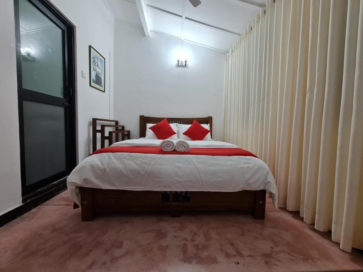 Hello Kandy Homestay Eksteriør billede