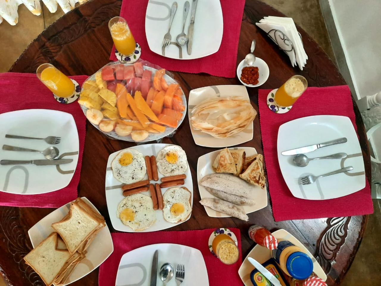 Hello Kandy Homestay Eksteriør billede